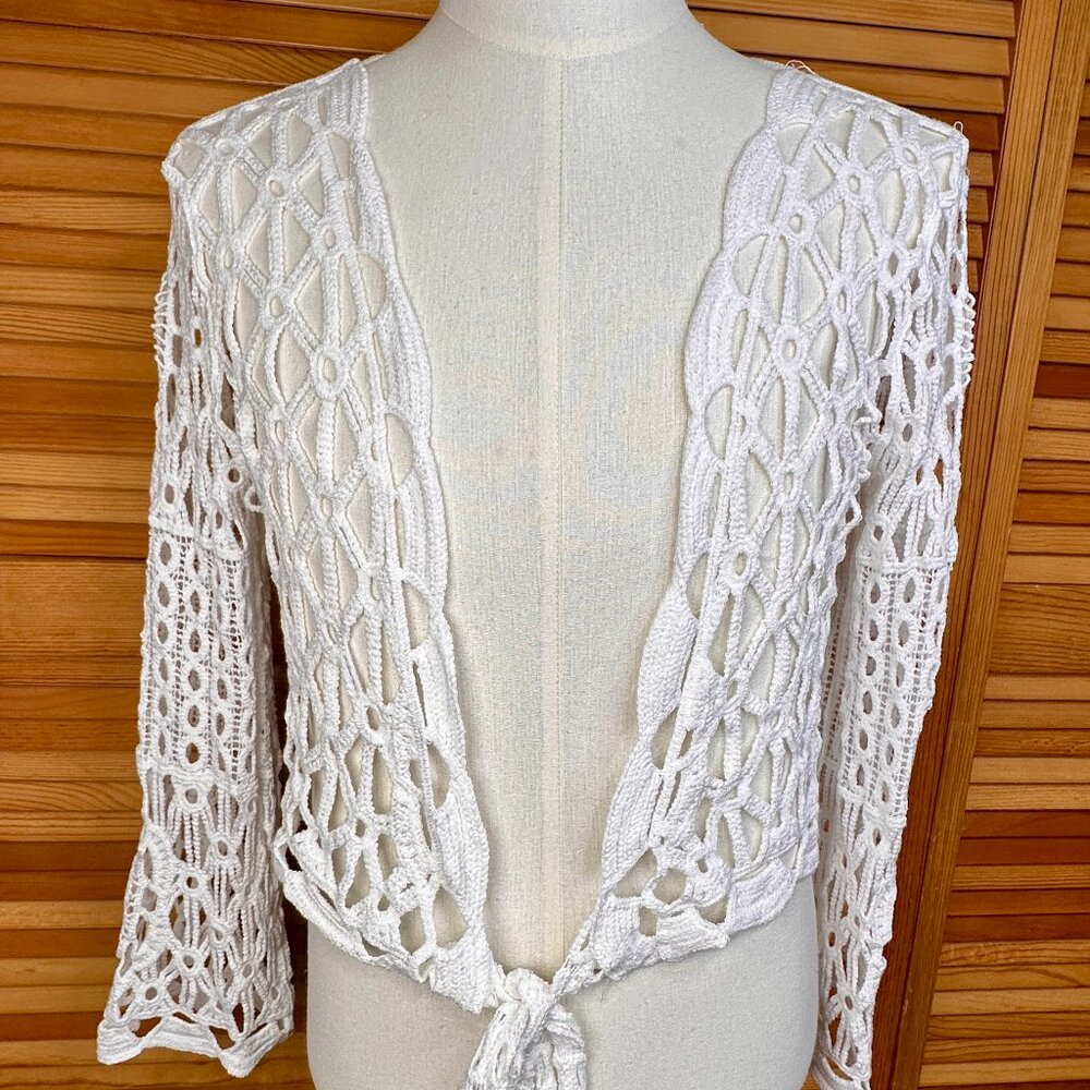 White Crochet Tie Front Duster One Size Bell Sleeve NEW